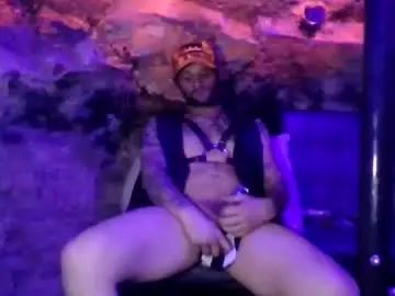 Gay sex chat with bobonme86 - camgaychat.com - Britain