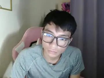 Gay sex chat with denver_hotsaucy24 - camgaychat.com - Britain