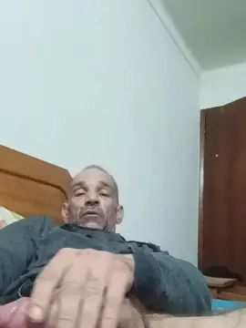 Gay sex chat with pedrofiguei1 - camgaychat.com - Portugal