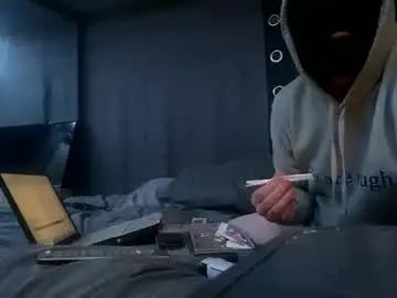 Gay sex chat with 05mechanic1979 - camgaychat.com - Britain