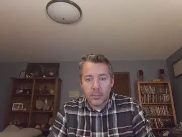 Gay sex chat with chrisw8181 - camgaychat.com - Britain