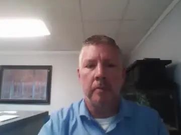 Gay sex chat with dirtylieutenant - camgaychat.com - Britain