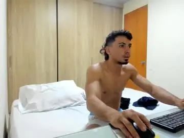 Gay sex chat with bbenboxer - camgaychat.com - Britain