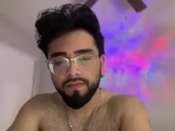 Gay sex chat with sharmaaditya7253 - camgaychat.com - Britain