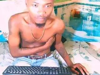 Gay sex chat with ebonybigd - camgaychat.com