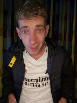 Gay sex chat with DutchFelix - camgaychat.com - Britain