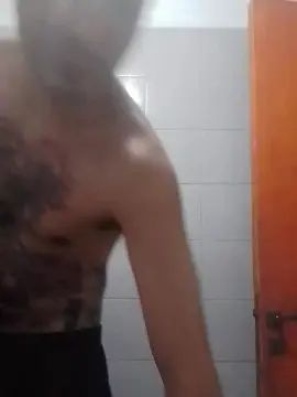 Gay sex chat with Whiteboytatt00 - camgaychat.com - Spain