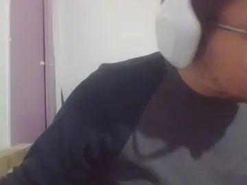 Gay sex chat with quentin285 - camgaychat.com - France