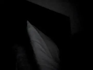 Gay sex chat with brueinin - camgaychat.com - Britain