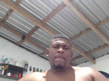 Gay sex chat with Bigcrock18 - camgaychat.com - Spain