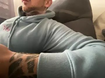 Gay sex chat with zapo2 - camgaychat.com - Italy