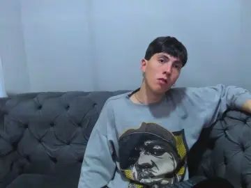 Gay sex chat with MilanStone - camgaychat.com - Spain