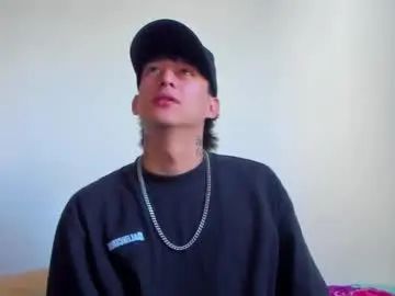 Gay sex chat with darsel_night - camgaychat.com - Britain