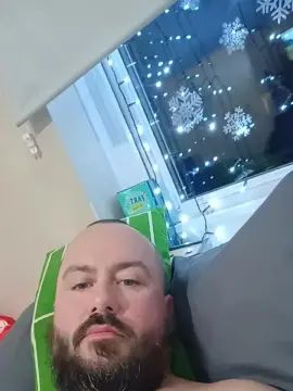 Gay sex chat with Pappajon - camgaychat.com - Britain