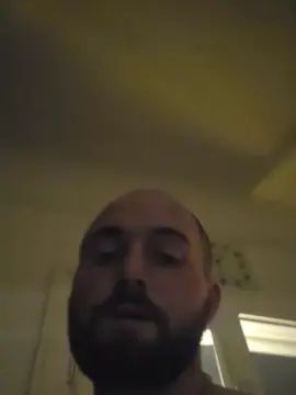 Gay sex chat with Miki9822 - camgaychat.com