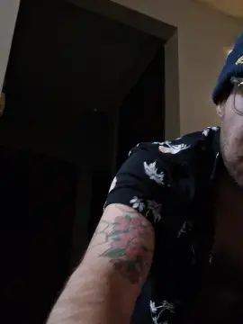 Gay sex chat with Marcus5280 - camgaychat.com - Britain