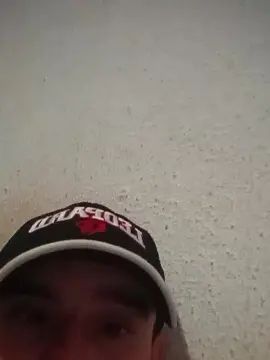 Gay sex chat with Garotogostoso34 - camgaychat.com - Portugal