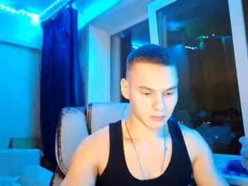 Gay sex chat with solarrogue - camgaychat.com - Britain