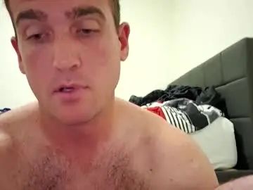 Gay sex chat with zachd433 - camgaychat.com - Britain