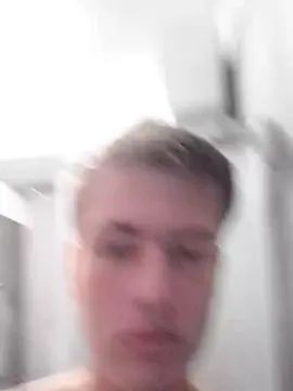 Gay sex chat with Franlol8 - camgaychat.com - Italy