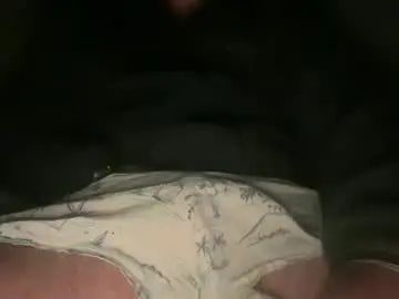 Gay sex chat with chipsteele1 - camgaychat.com - Britain