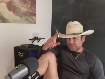 Gay sex chat with thesexologist - camgaychat.com - Spain