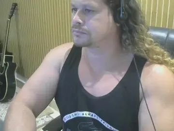 Gay sex chat with Kenai_Navarro - camgaychat.com - Portugal