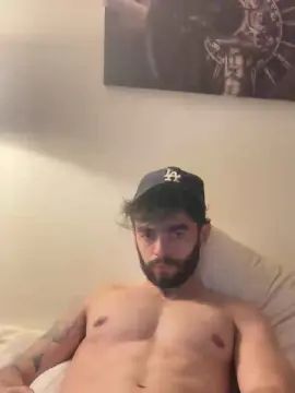 Gay sex chat with MegustaXXX_ - camgaychat.com - Portugal