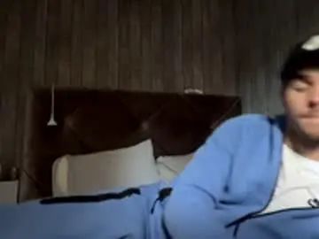 Gay sex chat with venrytopp - camgaychat.com - Britain