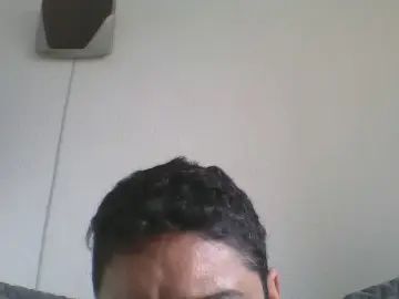 Gay sex chat with MorenoNu28 - camgaychat.com - Portugal