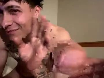 Gay sex chat with tantwunk - camgaychat.com - Britain