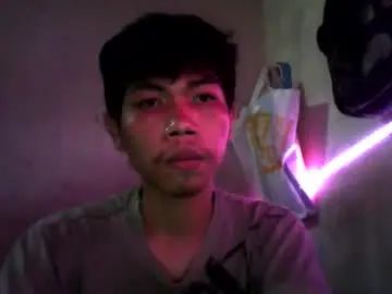 Gay sex chat with rezanan - camgaychat.com - Britain