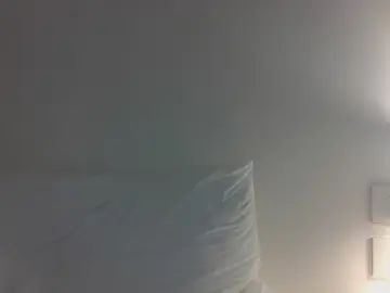 Gay sex chat with 23back - camgaychat.com - Italy