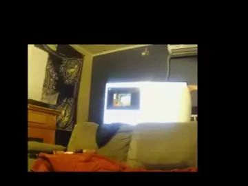 Gay sex chat with greentylaaaa - camgaychat.com - Britain