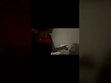 Gay sex chat with wesleyglazier1983 - camgaychat.com - Britain