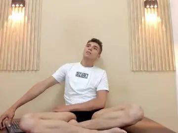 Gay sex chat with jacob_brandon - camgaychat.com - Britain