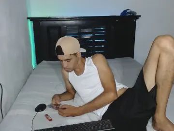 Gay sex chat with abrahaan - camgaychat.com - Britain