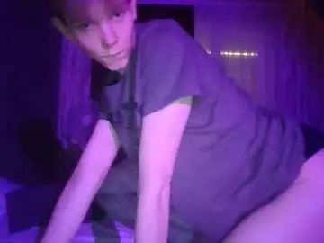 Gay sex chat with sweetboy7072007 - camgaychat.com - Russia