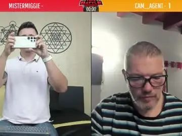 Gay sex chat with mistermiggie - camgaychat.com - Britain