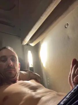 Gay sex chat with lolgode - camgaychat.com - France