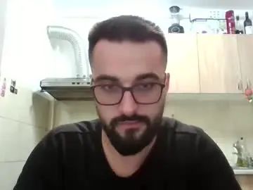 Gay sex chat with captainblackoutt - camgaychat.com - Britain