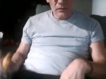 Gay sex chat with barry8051 - camgaychat.com - Britain