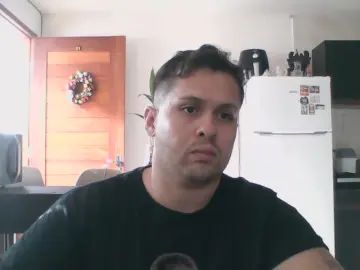 Gay sex chat with Davi24novinho - camgaychat.com - Portugal