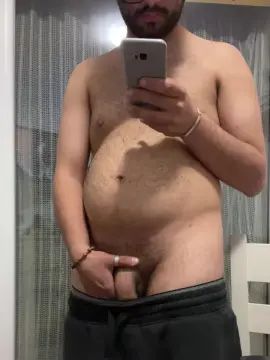 Gay sex chat with Giusexxe19 - camgaychat.com - Italy