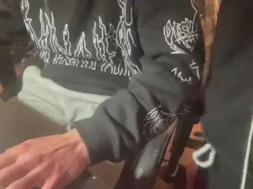 Gay sex chat with Ash363 - camgaychat.com - France