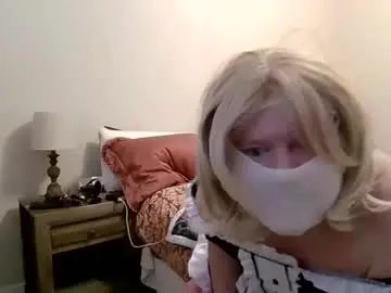 Gay sex chat with weirdo11511 - camgaychat.com - Britain