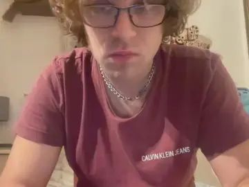 Gay sex chat with NicolasVolta - camgaychat.com - Italy