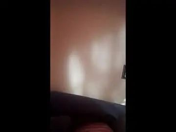 Gay sex chat with officialbgj98 - camgaychat.com - Britain