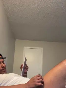 Gay sex chat with Achecaliente - camgaychat.com - Britain