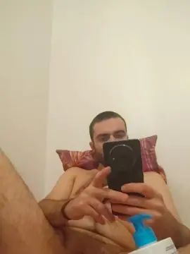 Gay sex chat with Lopesoumis75 - camgaychat.com - France